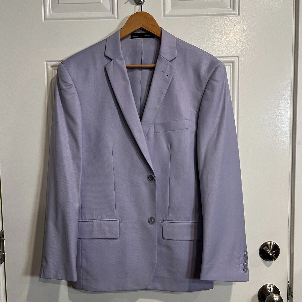 Ferreci Lilac Suit Size 40R